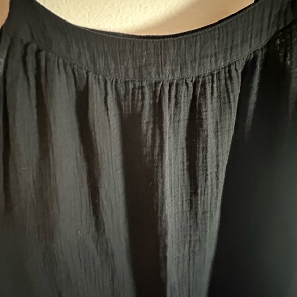 Black sundress with ruffled hem - Picture 3 of 5